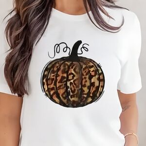 ANIMAL PRINT PUMPKIN T-Shirt.  🎃